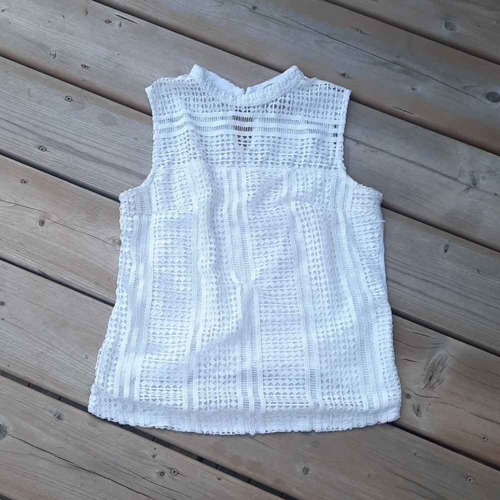 H&M tank - Picture 1 of 7